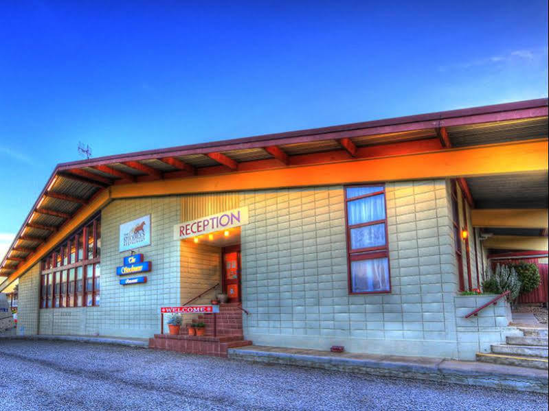 Snow Season Motor Inn Cooma Dış mekan fotoğraf