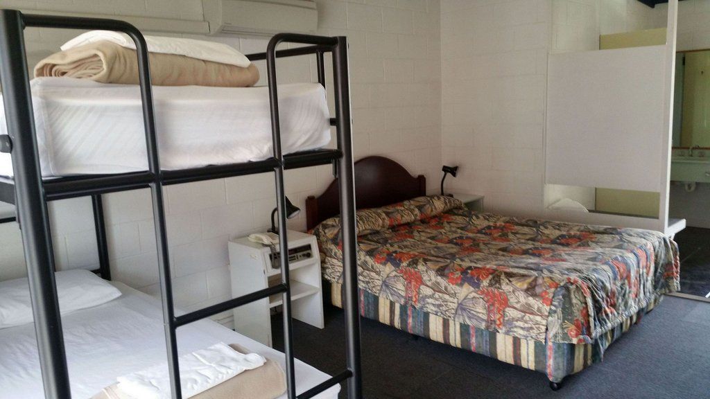 Snow Season Motor Inn Cooma Dış mekan fotoğraf